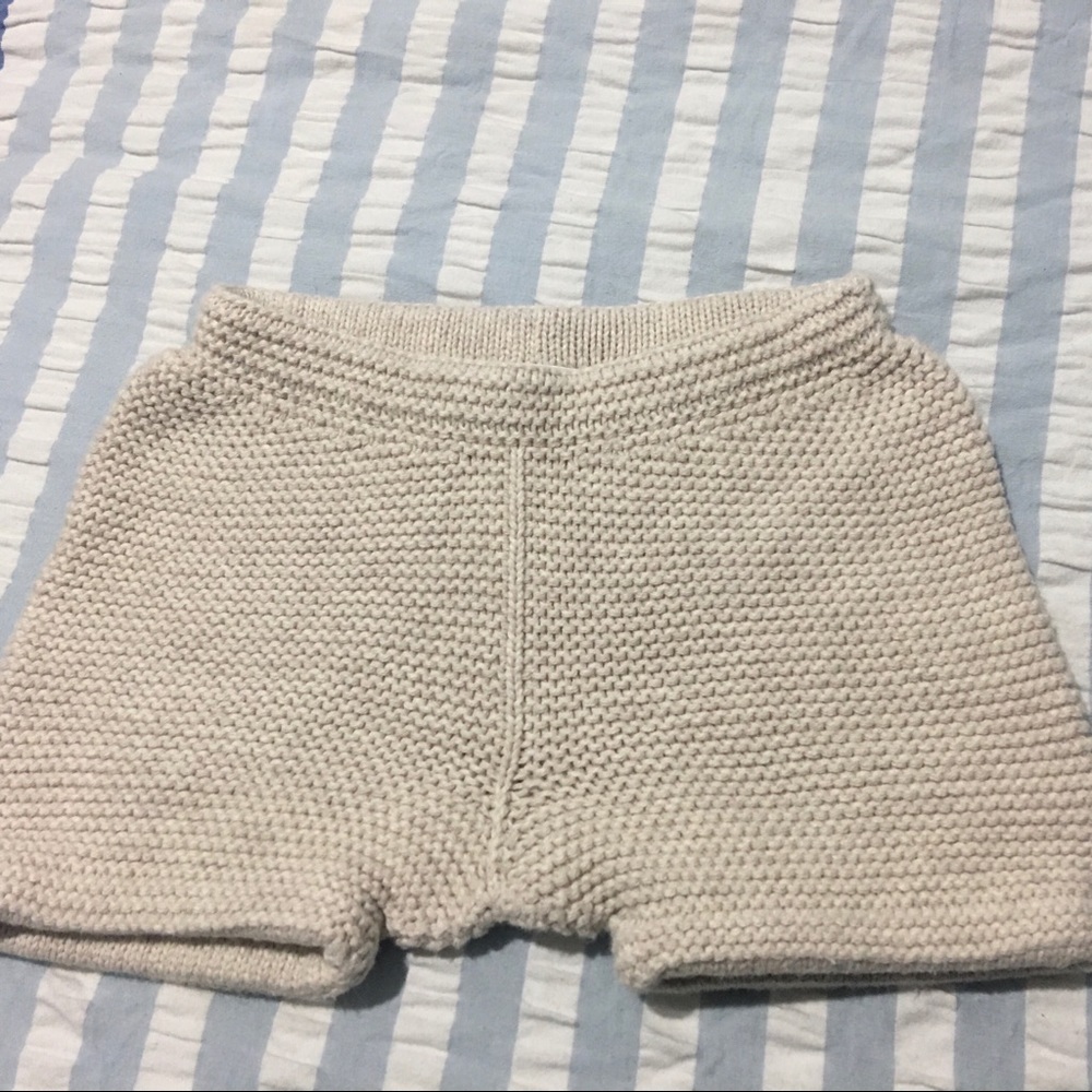 Knit shorts